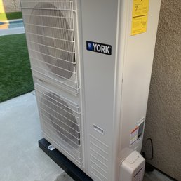 It's so quiet all I hear is my neighbor's ac unit It's so quiet all I hear is my neighbor's ac unit