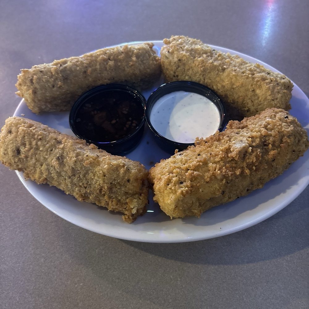 Pluckers Wing Bar - Webster - Macaroni Logs - Chicken Wings Near Me - Webster, Texas Pluckers Wing Bar - Webster - Macaroni Logs - Chicken Wings Near Me - Webster, Texas