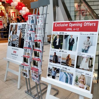 UNIQLO - Men's Clothing Near Me - Richmond, British Columbia UNIQLO - Men's Clothing Near Me - Richmond, British Columbia