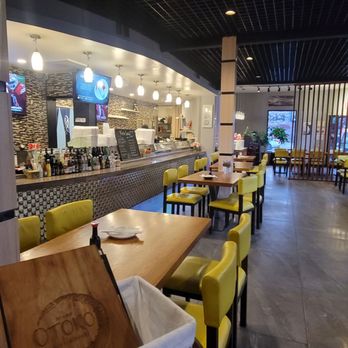 O-Toro Midtown - Sunday, 1/28/2023- O-Toro Midtown, seating area - Sushi Bars Near Me - Sacramento, California O-Toro Midtown - Sunday, 1/28/2023- O-Toro Midtown, seating area - Sushi Bars Near Me - Sacramento, California