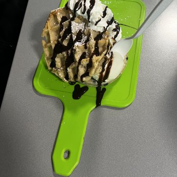 Marlei’s Sweet Tooth - Wow - Ice Cream & Frozen Yogurt Near Me - Philadelphia, Pennsylvania