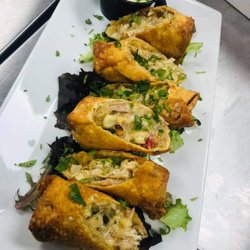 Bar Down Sports Bar & Restaurant - The egg rolls are what you have to order on your first visit! So good