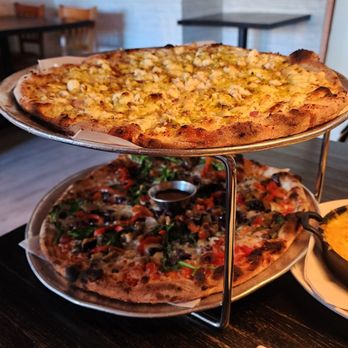 Oakland Pizza - Pizza Near Me - South Windsor, Connecticut Oakland Pizza - Pizza Near Me - South Windsor, Connecticut