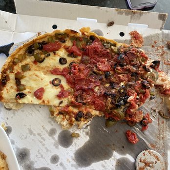 Lou Malnati's Pizzeria - Pizza Near Me - Schaumburg, Illinois