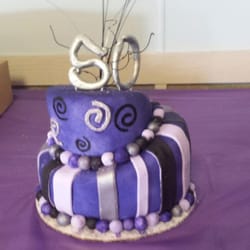 Casey's Cakes And Classes - Topsy Turvy Cake