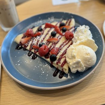 A Day Cafe - Berry Berry Crepe - Coffee & Tea Near Me - Richardson, Texas