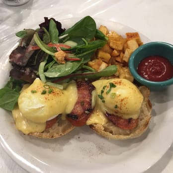Aloha Kitchen - Breakfast & Brunch Near Me - Honolulu, Hawaii