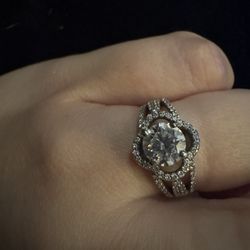 Apple Valley Diamonds - Upgraded diamond wedding ring.