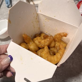 Panda Express - Honey, walnut shrimp, size large where is the rest of my food? - Chinese Near Me - Bullhead City, Arizona