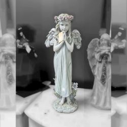 A lovely angel statue to brighten up any room