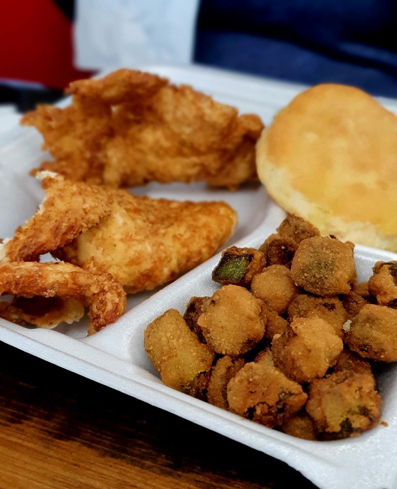 Food from Hathaway's Chicken N Biscuits