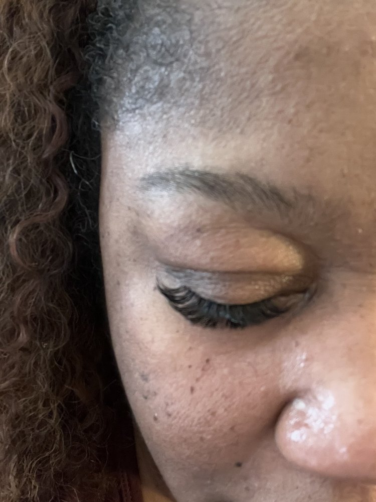 TATI’S DOLLHOUSE WAX AND LASH BAR Request an Appointment 3980