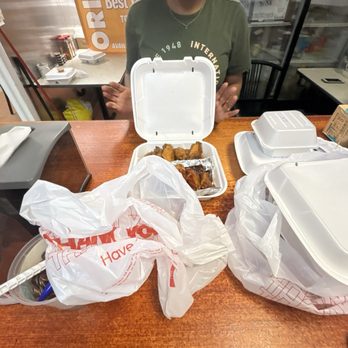 R Town Wings - Chicken Wings Near Me - Richmond, Virginia