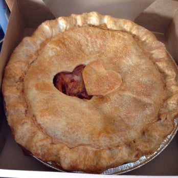 Pie Ranch - Peach pie - Farmers Market Near Me - Pescadero, California Pie Ranch - Peach pie - Farmers Market Near Me - Pescadero, California