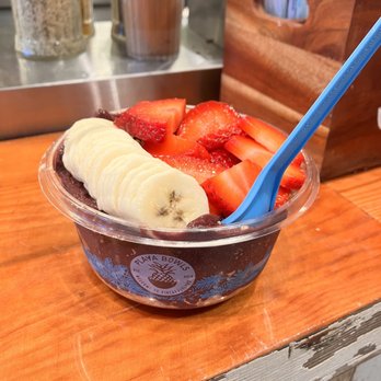 Playa Bowls - 8th Ave- Acai Bowl sub half banana for strawberries - Juice Bars & Smoothies Near Me - Scottsdale, Arizona Playa Bowls - 8th Ave- Acai Bowl sub half banana for strawberries - Juice Bars & Smoothies Near Me - Scottsdale, Arizona