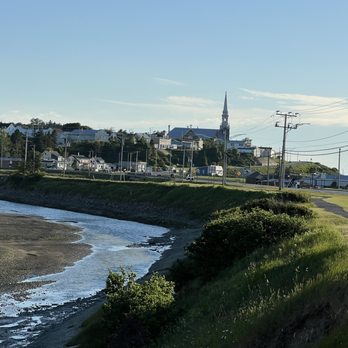 Valmont Plein Air - Seafood Near Me - Cap-Chat, Quebec