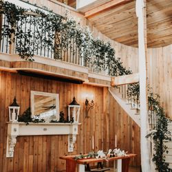 Whispering Oaks Venue