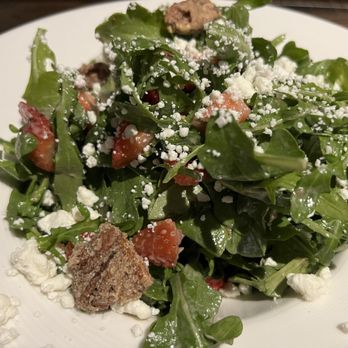 The Gables At Chadds Ford - Strawberry arugula Gables Salad - New American Near Me - Chadds Ford, Pennsylvania