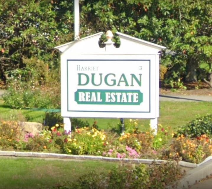 HARRIET DUGAN REAL ESTATE Updated September 2024 598 Main St, Falmouth, Massachusetts Real