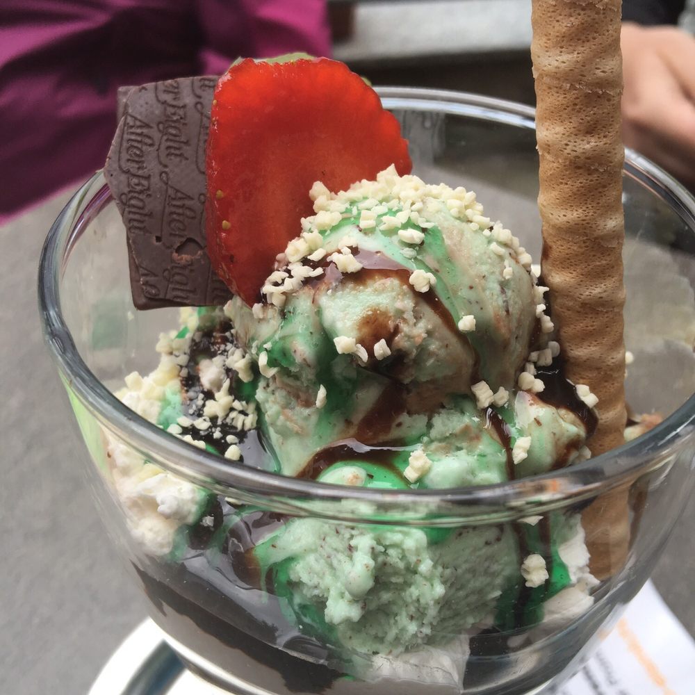 Coco Eismilchbar - Mint ice cream - Ice Cream & Frozen Yogurt Near Me - Kühlungsborn, MV Coco Eismilchbar - Mint ice cream - Ice Cream & Frozen Yogurt Near Me - Kühlungsborn, MV