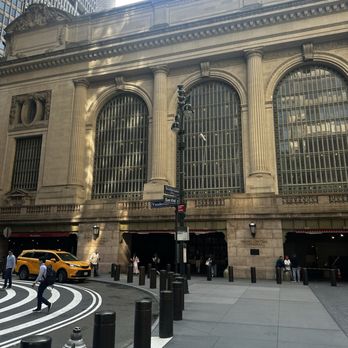 Grand Central Terminal - Landmarks & Historical Buildings Near Me - New York, New York Grand Central Terminal - Landmarks & Historical Buildings Near Me - New York, New York