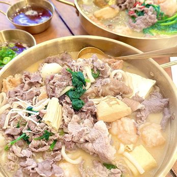 Mala Town - Beef Bone Broth - Mild Chicken Broth - Ramen Near Me - Milpitas, California Mala Town - Beef Bone Broth - Mild Chicken Broth - Ramen Near Me - Milpitas, California