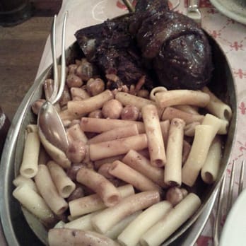 L'Auberge Bressane - Coq au Vins - French Near Me - Paris, 75