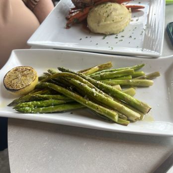 Drift On Lake Wylie - Confit half Chicken with side of asparagus instead - Bars Near Me - Belmont, North Carolina Drift On Lake Wylie - Confit half Chicken with side of asparagus instead - Bars Near Me - Belmont, North Carolina