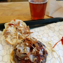 Chili Cheese Burger
