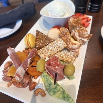Brick House Restaurant & Lounge - Charcuterie and baked goods platter - Italian Near Me - Lodi, California