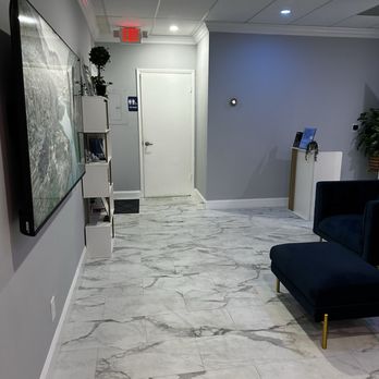 DexaFit Broward - Lobby - Weight Loss Centers Near Me - Coral Springs, Florida DexaFit Broward - Lobby - Weight Loss Centers Near Me - Coral Springs, Florida