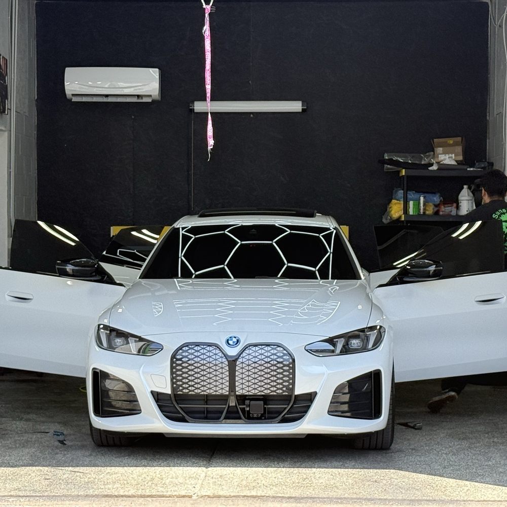 Sunshade Window Tint - Car Window Tinting Near Me - Las Vegas, Nevada Sunshade Window Tint - Car Window Tinting Near Me - Las Vegas, Nevada