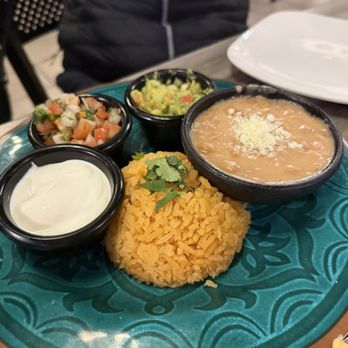 Guanatos Grub - Fajitas ingredients - Mexican Near Me - Houston, Texas Guanatos Grub - Fajitas ingredients - Mexican Near Me - Houston, Texas