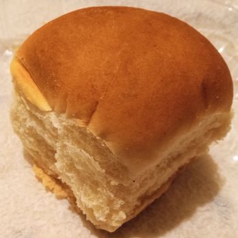 R&R BBQ - Dinner roll was fresh but definitely grocery store bought in a bulk bag - Barbeque Near Me - Farmington, Utah R&R BBQ - Dinner roll was fresh but definitely grocery store bought in a bulk bag - Barbeque Near Me - Farmington, Utah