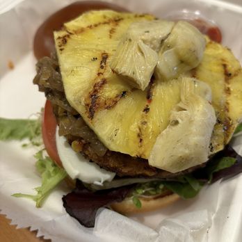 The Counter Mountain View - Veggie burger - Burgers Near Me - Mountain View, California