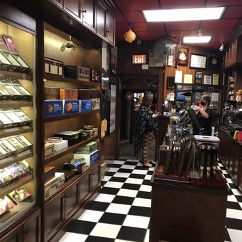 Cuban Paradise Cigar & Cafe - Tobacco Shops Near Me - Madeira Beach, Florida Cuban Paradise Cigar & Cafe - Tobacco Shops Near Me - Madeira Beach, Florida