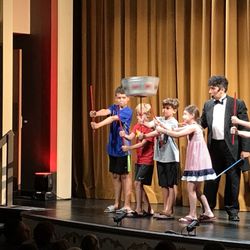 Historic Asolo Theater - Charming Reynaldo Teaching the kids how to balance a spinning plate