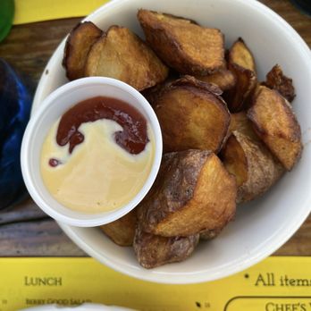 Cafe on 27 - Patas Bravas - Breakfast & Brunch Near Me - Topanga, California Cafe on 27 - Patas Bravas - Breakfast & Brunch Near Me - Topanga, California