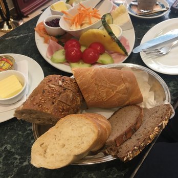 Kaminski - Italian Near Me - Regensburg, BY
