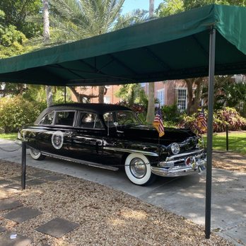 Truman Little White House - Presidential limousine - Museums Near Me - Key West, Florida