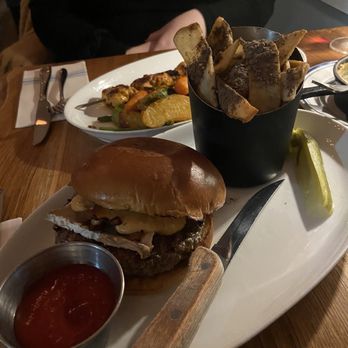 Zeugma Mediterranean Grill - Truffle Goat - Wagyu Cheese Burger - Mediterranean Near Me - Montclair, New Jersey