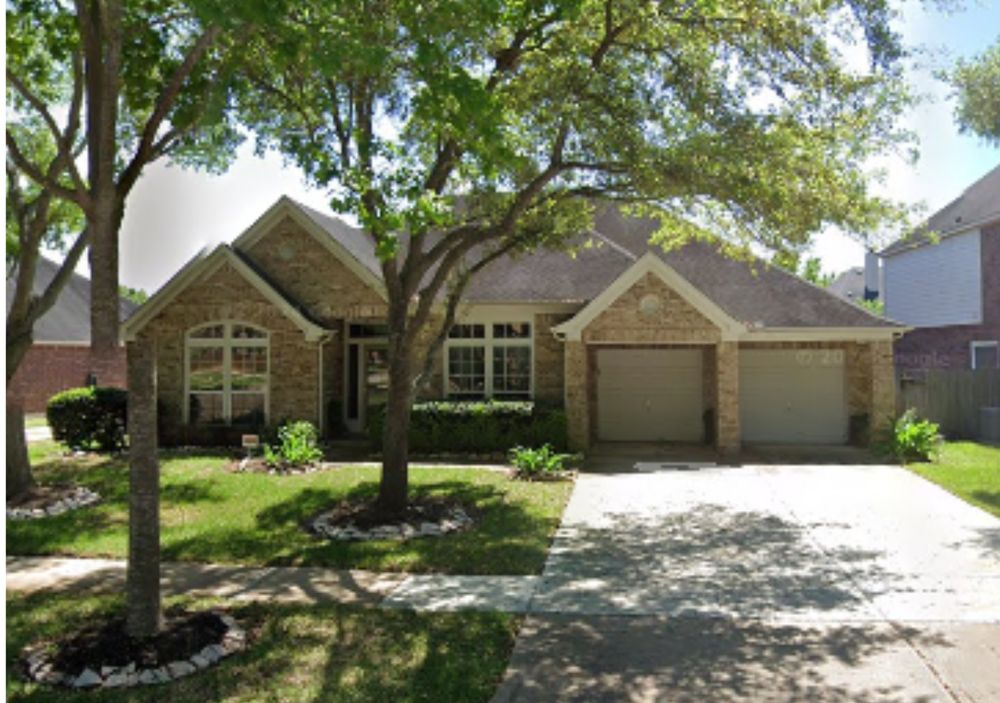 Slide of GreenLight Roofing