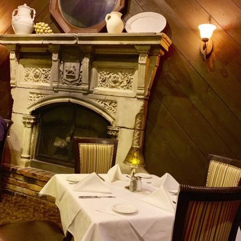 Mancy's Steaks - Fire Place - New American Near Me - Toledo, Ohio