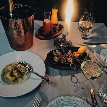 Maple & Ash - Steakhouses Near Me - Chicago, Illinois Maple & Ash - Steakhouses Near Me - Chicago, Illinois