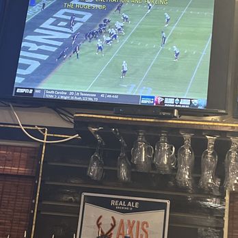 Doc's Seafood & Steaks - Multiple tvs in bar area - Seafood Near Me - Corpus Christi, Texas Doc's Seafood & Steaks - Multiple tvs in bar area - Seafood Near Me - Corpus Christi, Texas