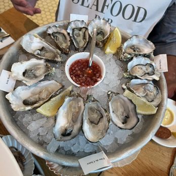 The Seafood Bar - 12pc Oysters (€43) - Seafood Near Me - Amsterdam, New Hampshire