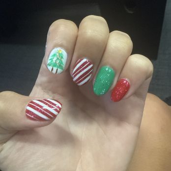 Tami-A Nails Salon - Christmas nails! - Nail Salons Near Me - Honolulu, Hawaii