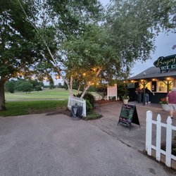 Bogey's Ice Cream - Bogey's Ice Cream overlooking the Golf driving range.