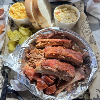 Slap's BBQ - Sampler Plate - Barbeque Near Me - Kansas City, Kansas