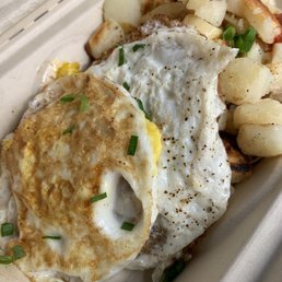 Great sausage, egg and potato breakfast from the Volcano Cookshop. Great sausage, egg and potato breakfast from the Volcano Cookshop.